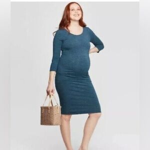 Isabel Maternity 3/4 sleeve fitted bodycon dress blue large